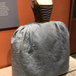 Mode des 18. Jahrhunderts: Ein Trio von Petticoats in der Massachusetts Historical Society ausgestellt