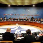 NATO Ministers of Defense and of Foreign Affairs meet at NATO headquarters in Brussels 2010, tags: nato-ministertreffen brüssel: abwehr - CC BY-SA
